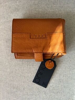Muud Stockholm leather knitting needle storage case NWT